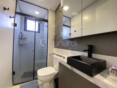 Foto Apartamento com 2 Dormitórios