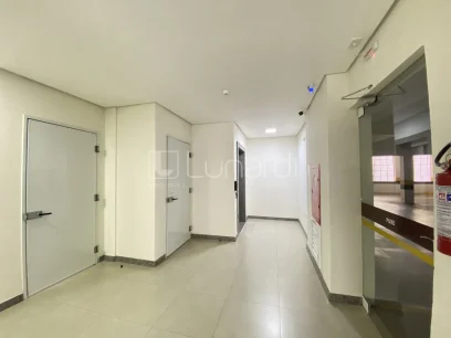 Foto Apartamento com 2 Dormitórios