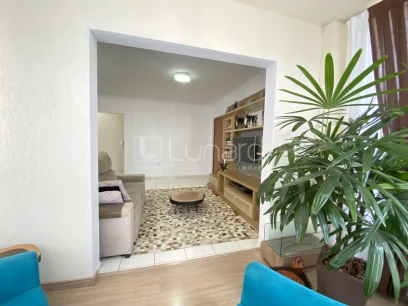 Foto Apartamento com 3 Dormitórios