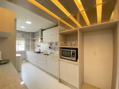 Foto Apartamento com 2 Dormitórios