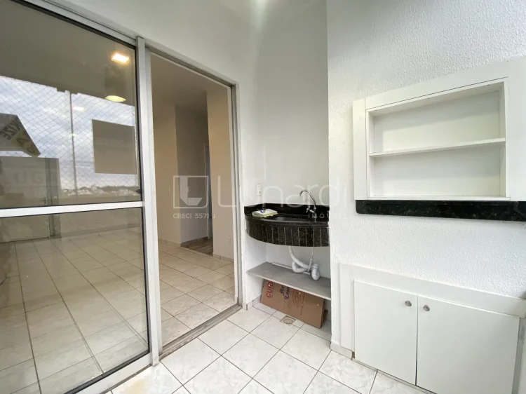 Apartamento com 3 Dormitórios