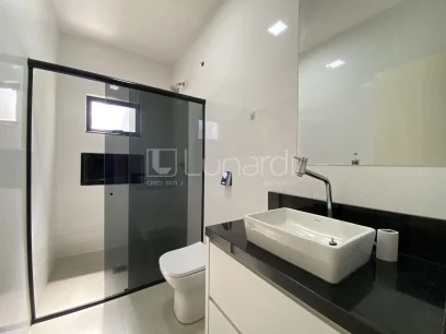 Foto Casa com 3 Dormitórios