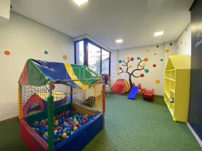 Foto Apartamento com 2 Dormitórios