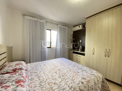Foto Apartamento com 3 Dormitórios