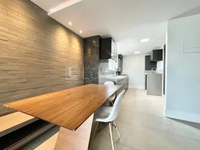 Foto Apartamento com 2 Dormitórios