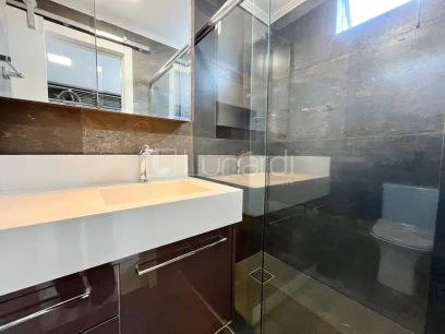 Foto Apartamento com 2 Dormitórios