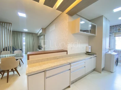 Foto Apartamento com 2 Dormitórios