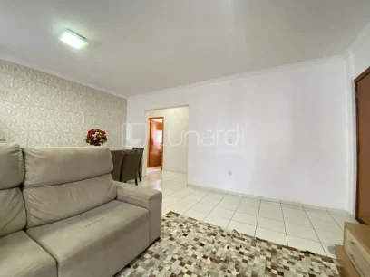 Foto Apartamento com 3 Dormitórios