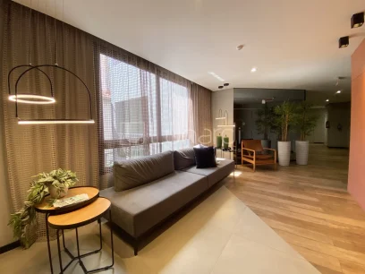 Foto Apartamento com 2 Dormitórios