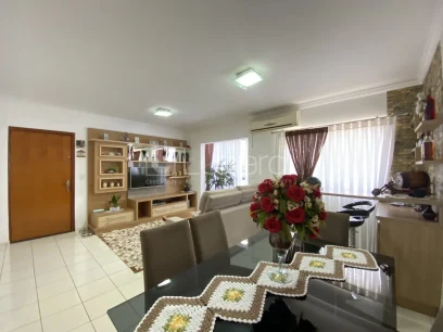 Foto Apartamento com 3 Dormitórios