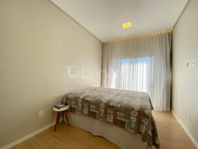 Foto Casa com 3 Dormitórios
