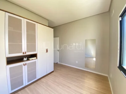 Foto Casa com 3 Dormitórios