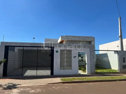Foto Casa com 3 Dormitórios