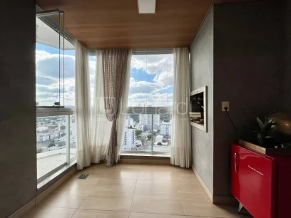 Foto Apartamento com 3 Dormitórios