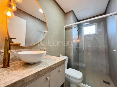 Foto Apartamento com 3 Dormitórios