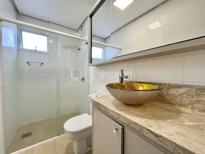 Foto Apartamento com 3 Dormitórios
