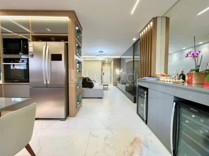 Foto Apartamento com 3 Dormitórios