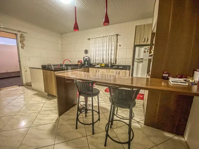 Foto Casa com 3 Dormitórios