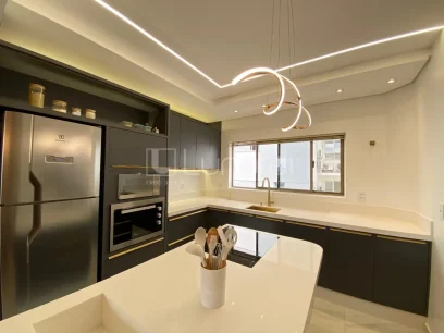 Foto Apartamento com 3 Dormitórios