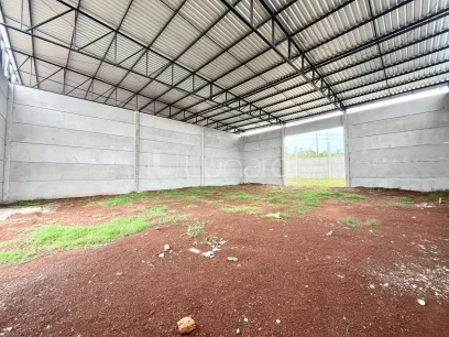 Foto Barracão
