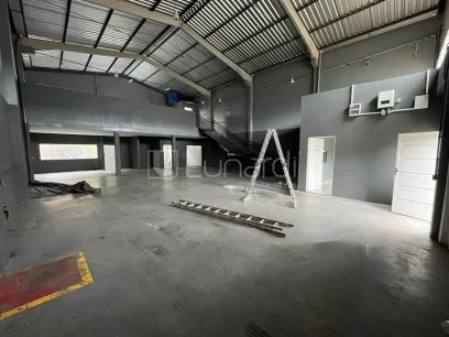 Foto Barracão