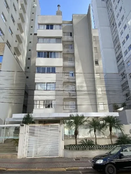 Apartamento com 3 Dormitórios