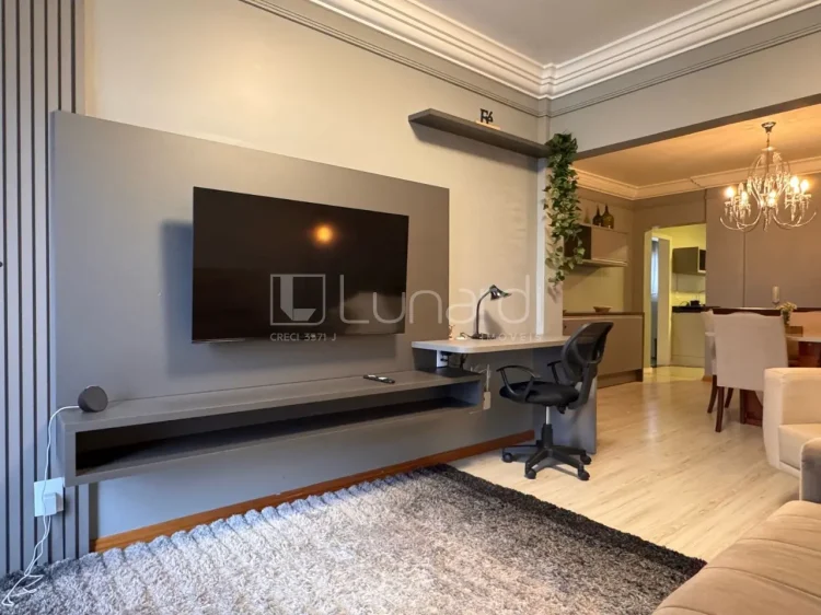 Apartamento com 3 Dormitórios
