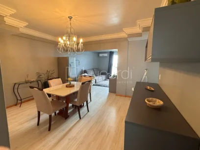 Foto Apartamento com 3 Dormitórios