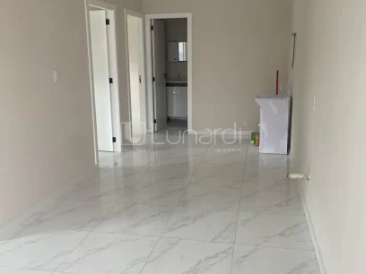 Foto Casa com 2 Dormitórios