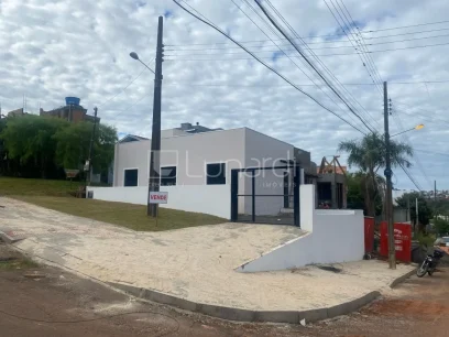Casa com 2 Dormitórios