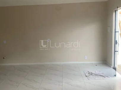 Foto Casa com 2 Dormitórios
