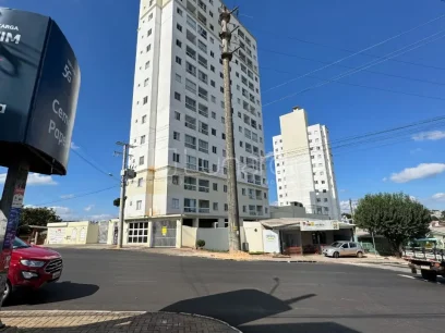 Apartamento com 3 Dormitórios