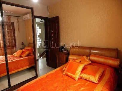 Foto Casa com 5 Dormitórios
