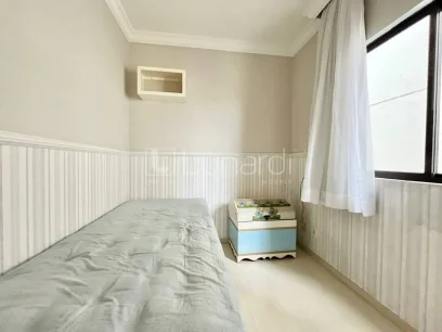 Foto Apartamento com 3 Dormitórios