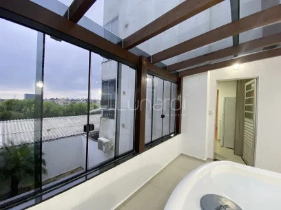 Foto Apartamento com 2 Dormitórios