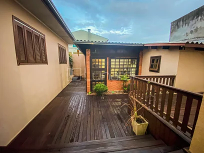 Foto Casa com 3 Dormitórios