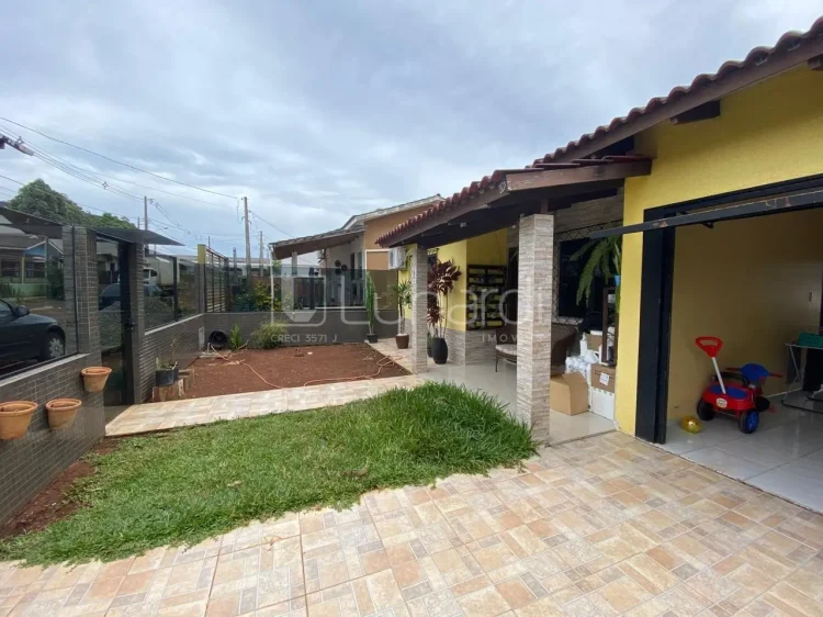 Casa com 2 Dormitórios