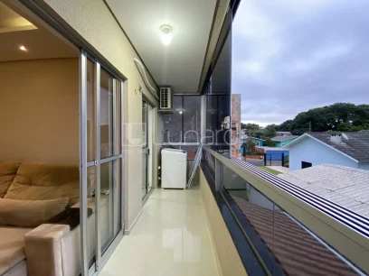 Foto Apartamento com 2 Dormitórios