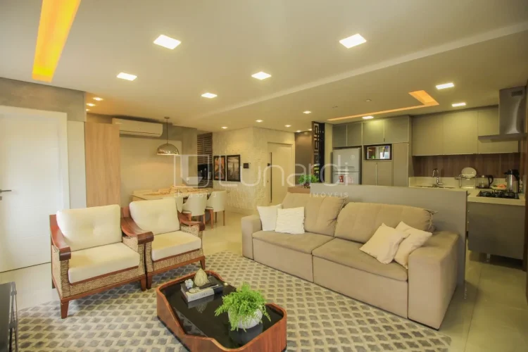 Apartamento com 3 Dormitórios