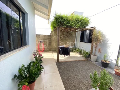 Foto Casa com 3 Dormitórios