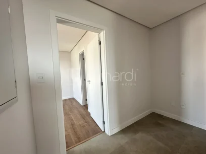Foto Apartamento com 3 Suítes