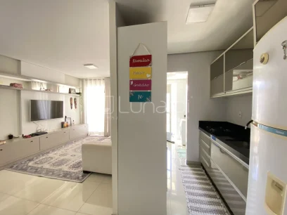Foto Apartamento com 2 Dormitórios
