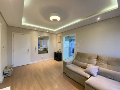 Foto Apartamento com 2 Dormitórios