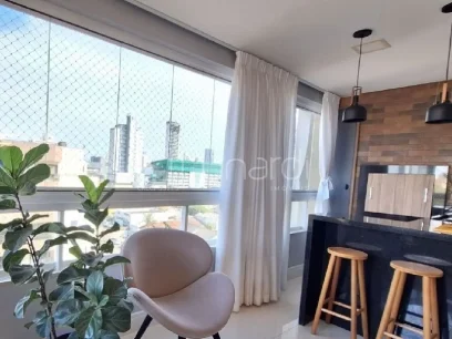 Foto Apartamento com 2 Suítes