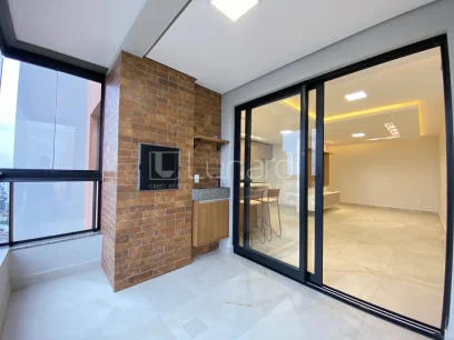 Foto Apartamento com 2 Suítes