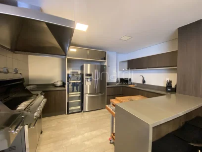 Foto Apartamento com 4 Suítes