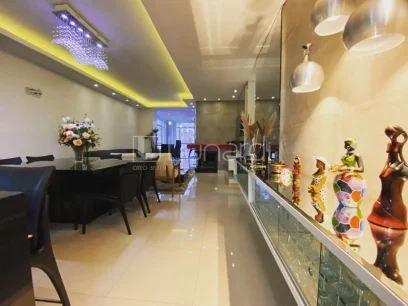 Foto Apartamento com 3 Dormitórios