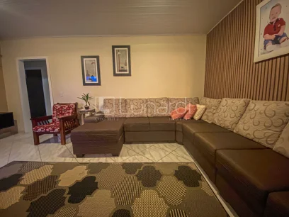 Foto Casa com 3 Dormitórios