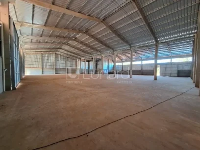 Foto Barracão