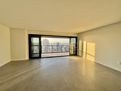 Foto Apartamento com 3 Suítes